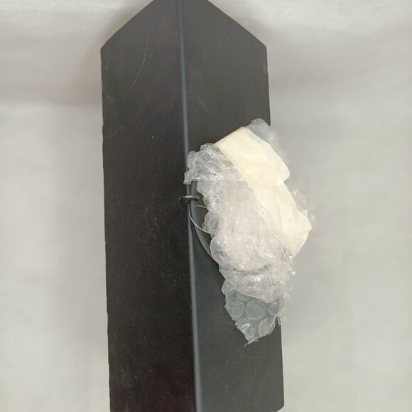 outdoor bird suet feeder 9.25'' black,threshold,rust resistant, new, - Picture 2 of 9